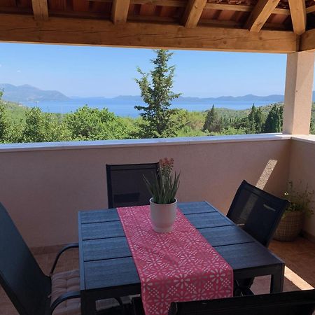 Villa Fragola Doli Eksteriør billede